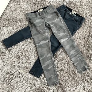 2 pair DEMOCRACY AB jeans.  Light grey  and blue denim. ULTRA comfy, close fit